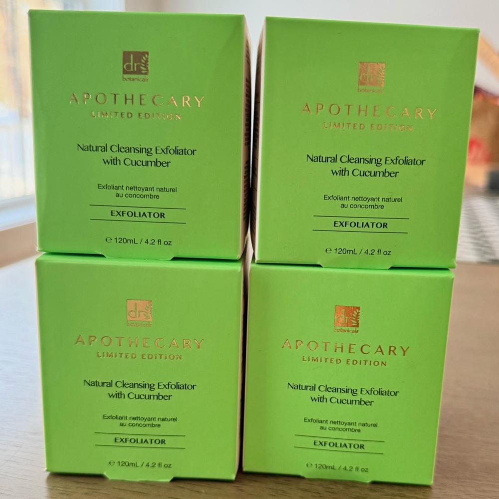 Bundle of 4 Dr Botanicals Vegan Cucumber & Coffee Exfoliator 120 ml NWT